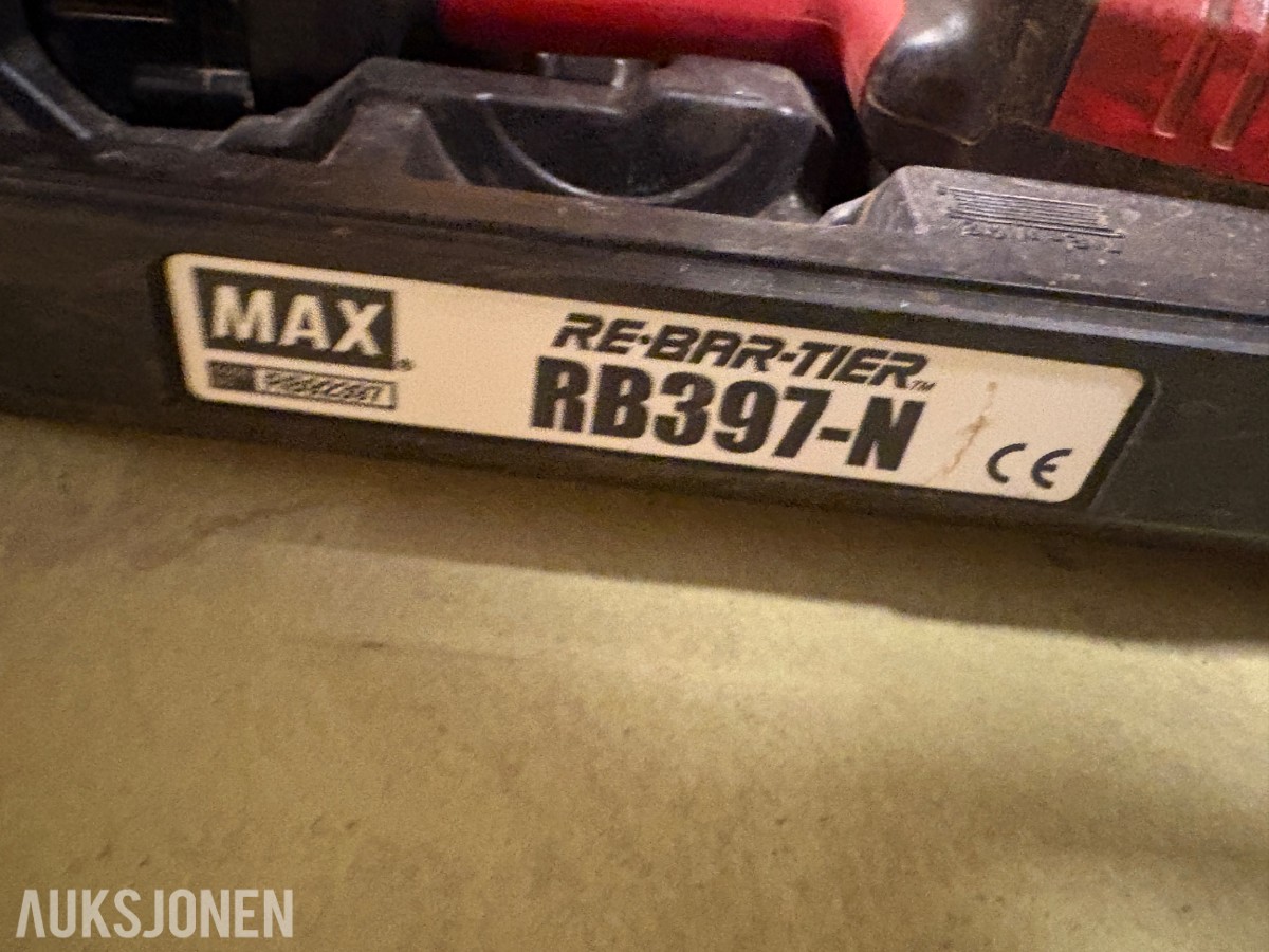 7 stk. MAX jernbindingspistoler med 12 pakker bindetråd