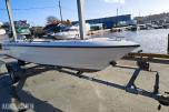 2000 Crescent 490 Sport – Honda 50 hk – Tiki henger