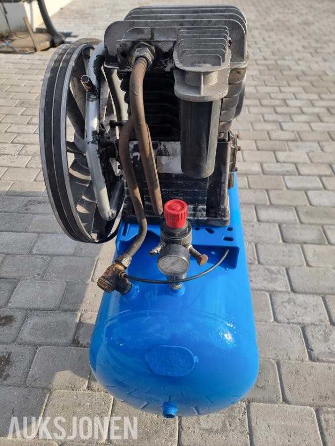 2007 Kompressor  3 KW