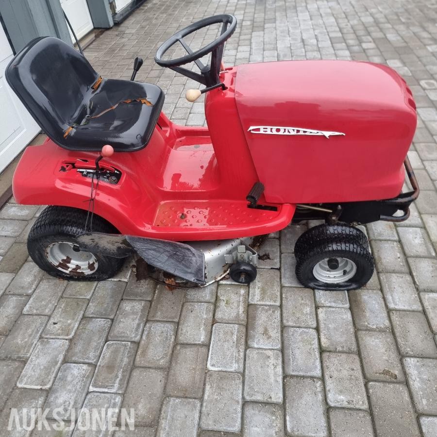 2013 HONDA Sitteklipper