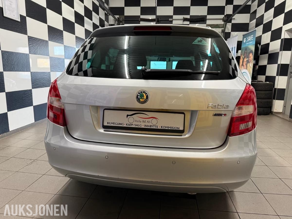 2011 MODELL SKODA FABIA 1,2*69HK*NORSK*1-EIER*LAV KM*NY SERVICE*EU OK