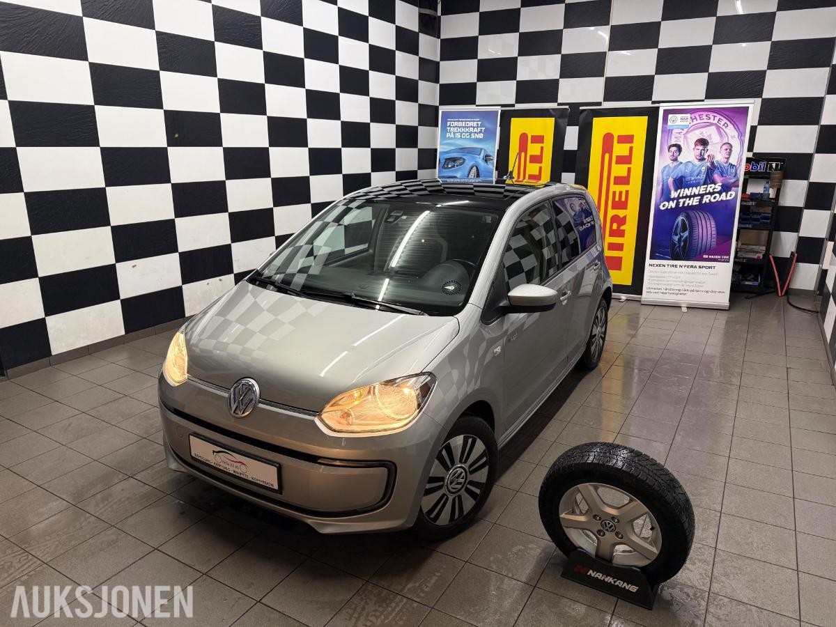 2015 Volkswagen E-up!, E-UP*NORSK*LAV KM*TOPP UTSTYRT*PANORAMA*NY EU+SERVICE, 93000km