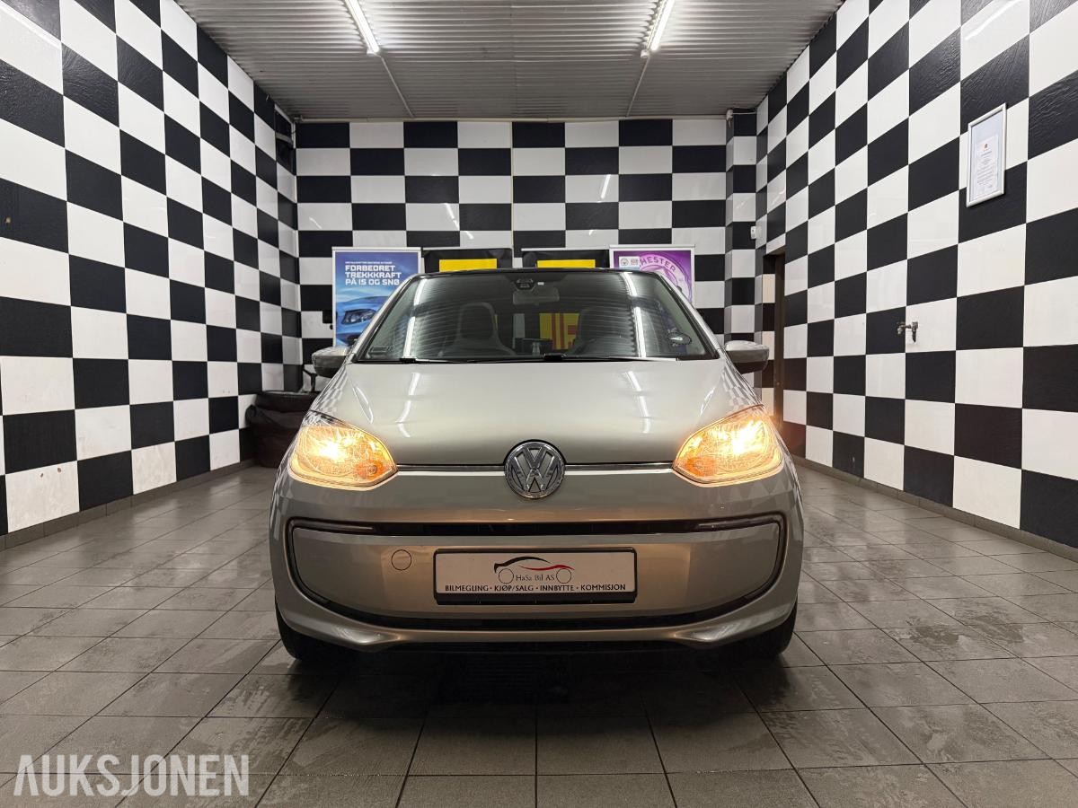 2015 Volkswagen E-up!, E-UP*NORSK*LAV KM*TOPP UTSTYRT*PANORAMA*NY EU+SERVICE, 93000km