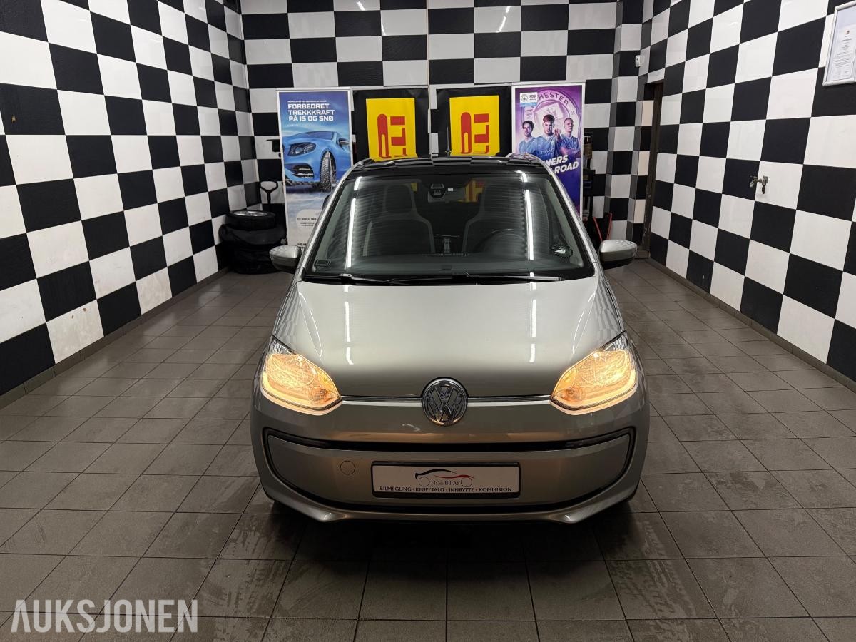 2015 Volkswagen E-up!, E-UP*NORSK*LAV KM*TOPP UTSTYRT*PANORAMA*NY EU+SERVICE, 93000km