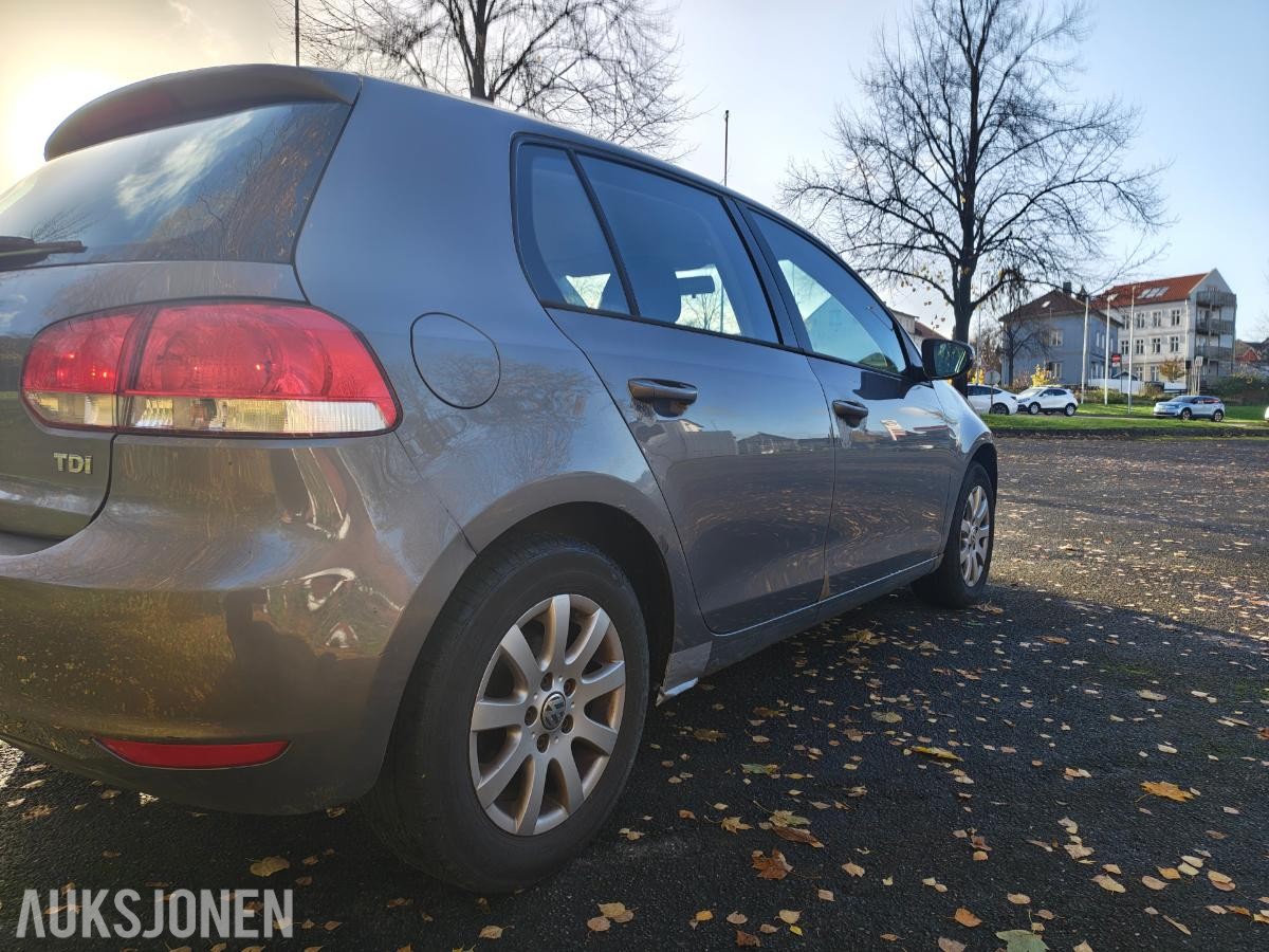 2009 Volkswagen Golf 1.6 90hk hengerfeste eu ok 04.2027
