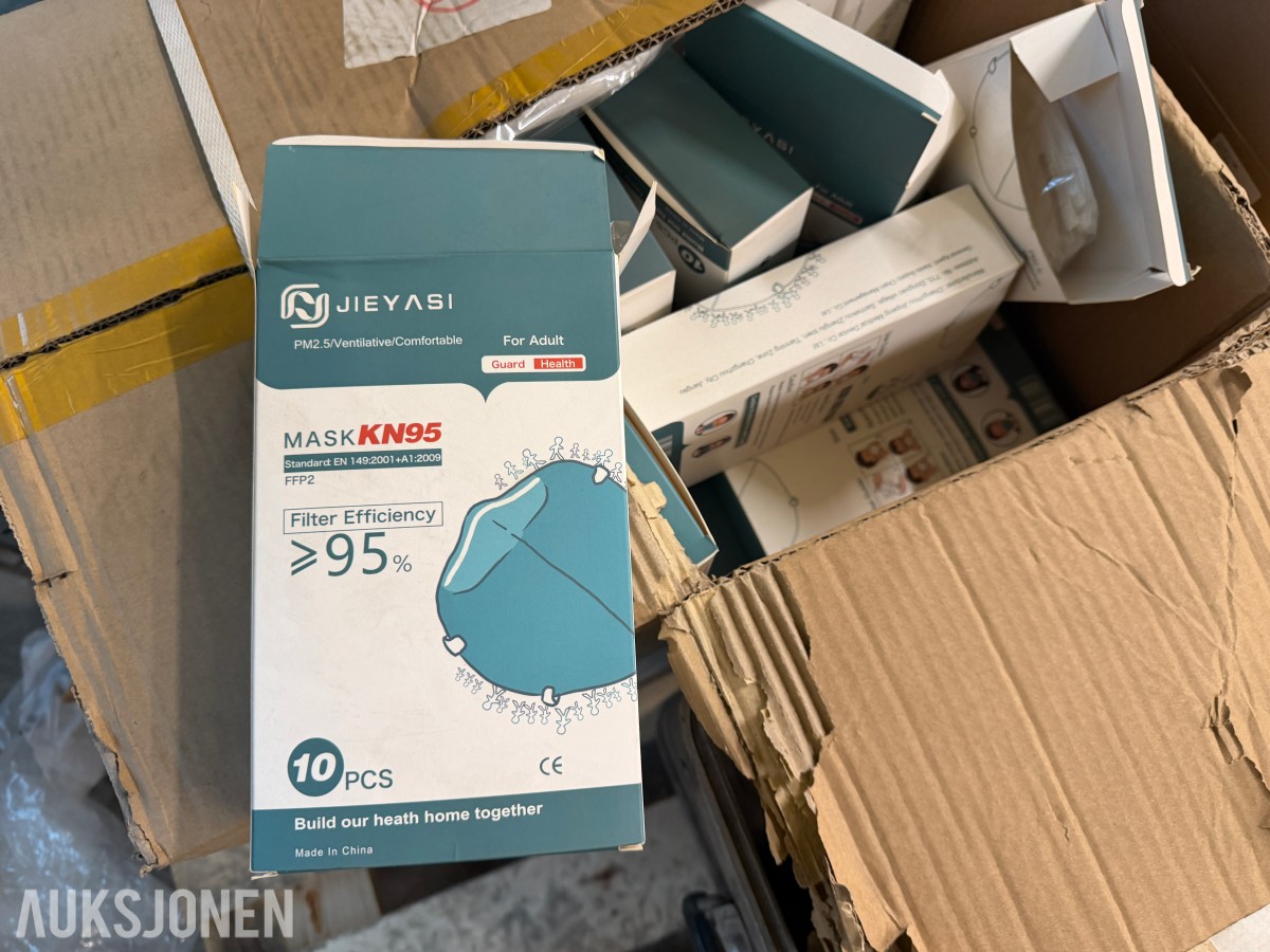 Parti med KN95-masker og diverse utstyr