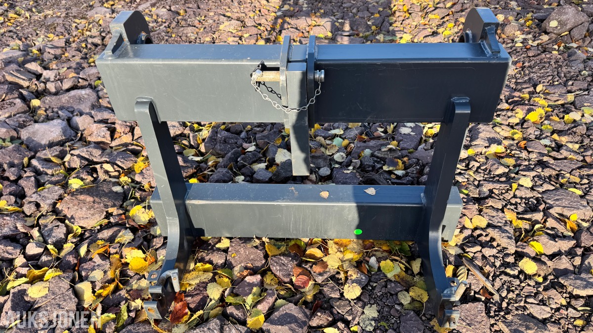 2025 LST Adapter, mek STBM -> 3-punkt