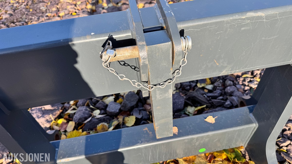 2025 LST Adapter, mek STBM -> 3-punkt
