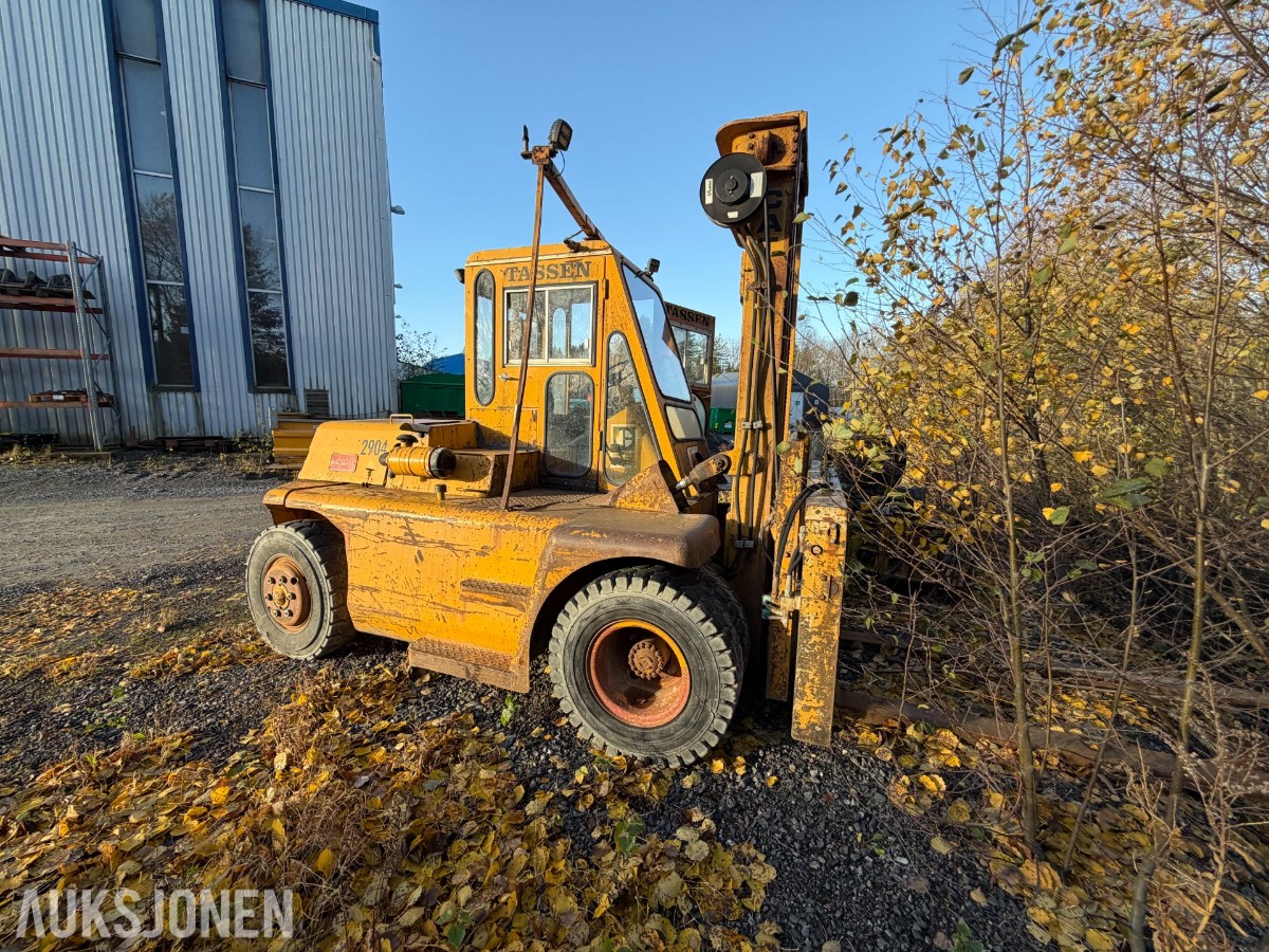 1974 Caterpillar B12 gaffeltruck, 5,4 tonn, lange gafler