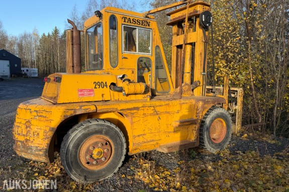 1974 Caterpillar B12 gaffeltruck, 5,4 tonn, lange gafler