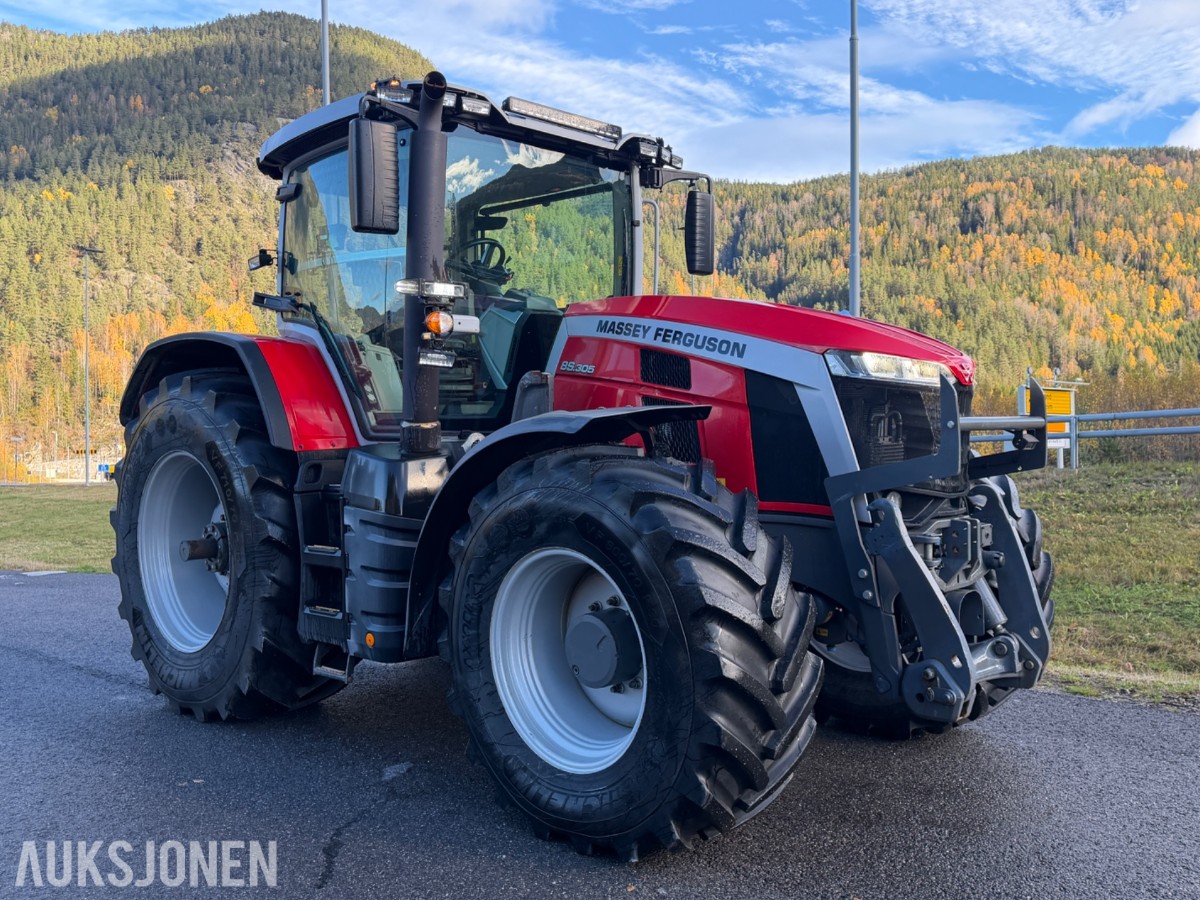 2023 Massey Ferguson 8S.305 Dyna-VT Traktor Frontlaster Fronthydraulikk Front-PTO