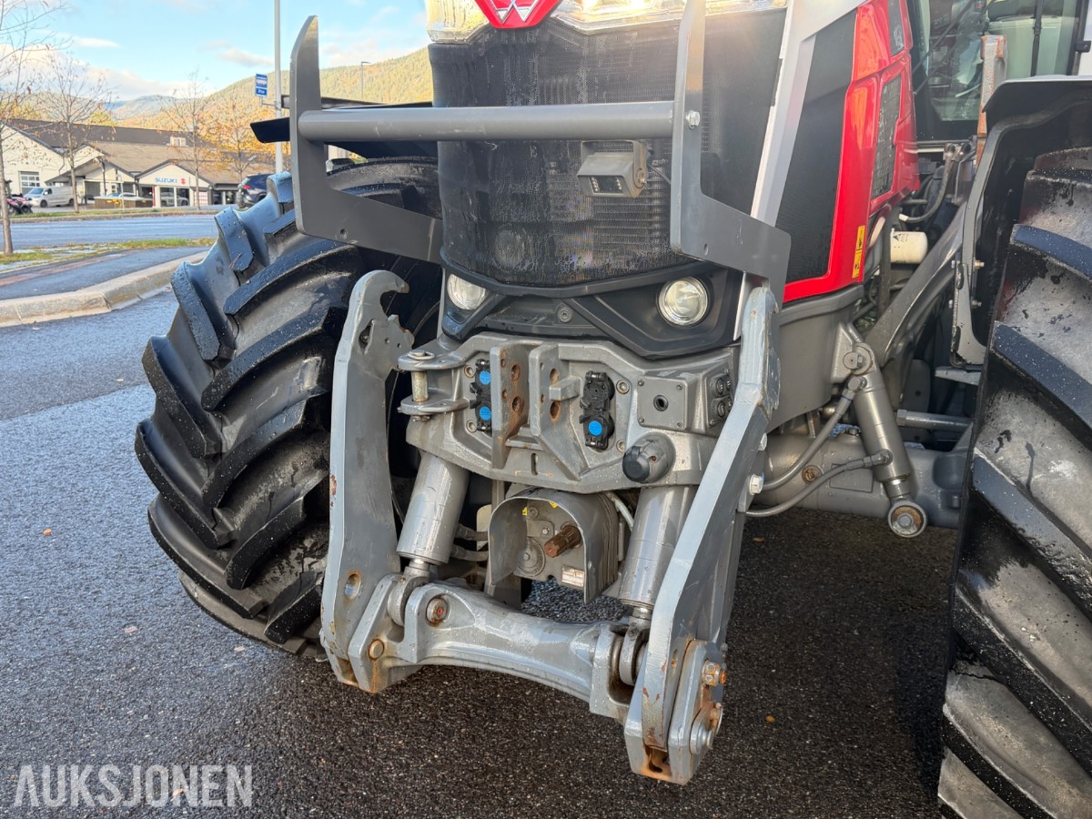 2023 Massey Ferguson 8S.305 Dyna-VT Traktor Frontlaster Fronthydraulikk Front-PTO