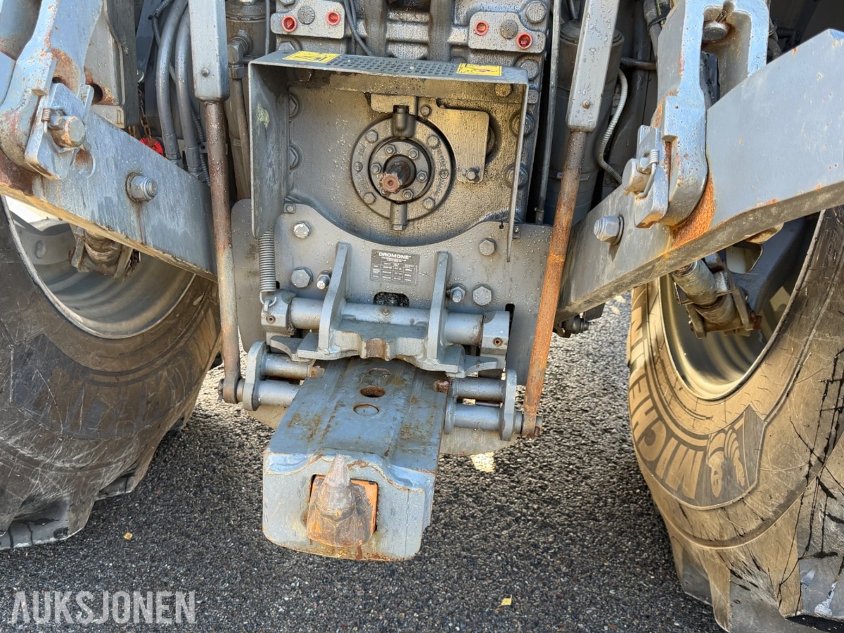 2023 Massey Ferguson 8S.305 Dyna-VT Traktor Frontlaster Fronthydraulikk Front-PTO