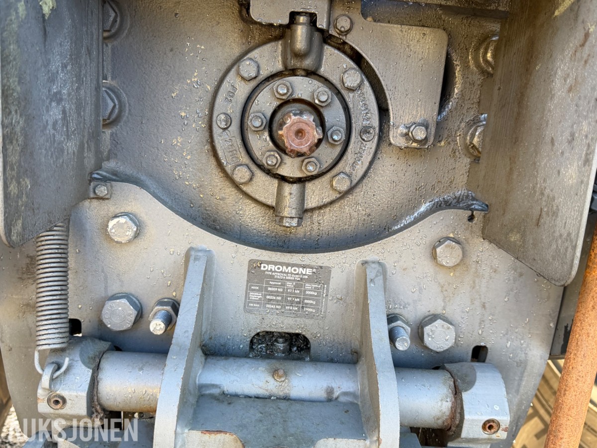 2023 Massey Ferguson 8S.305 Dyna-VT Traktor Frontlaster Fronthydraulikk Front-PTO