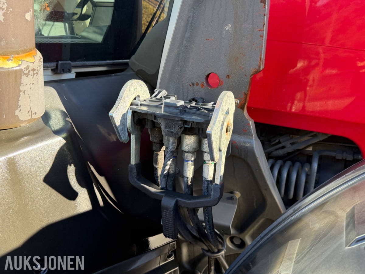 2023 Massey Ferguson 8S.305 Dyna-VT Traktor Frontlaster Fronthydraulikk Front-PTO