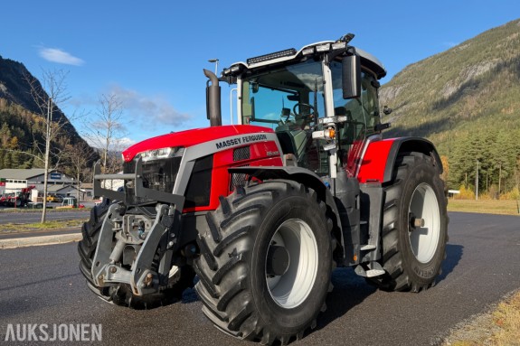 2023 Massey Ferguson 8S.305 Dyna-VT Traktor Frontlaster Fronthydraulikk Front-PTO