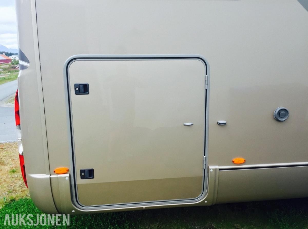 2011 Bürstner Elegance I 810 Campingbil
