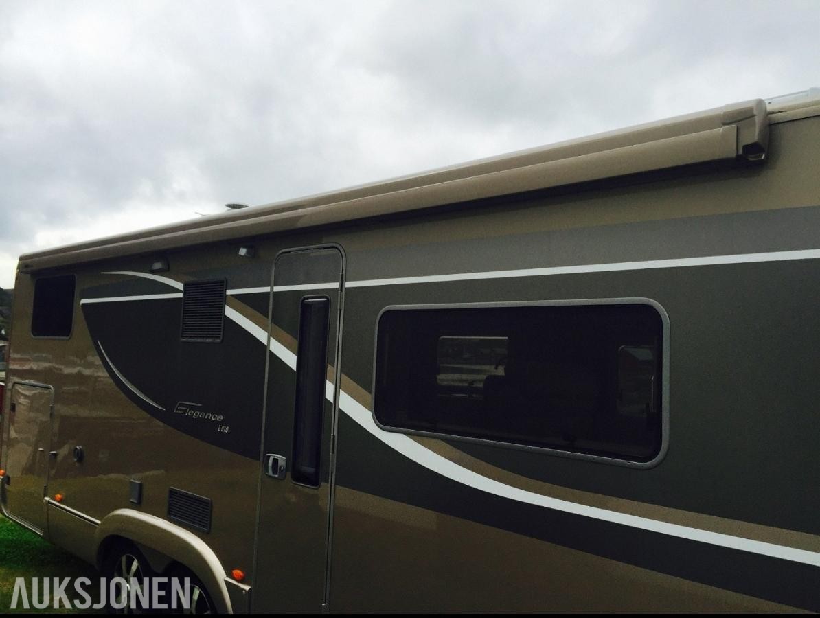 2011 Bürstner Elegance I 810 Campingbil