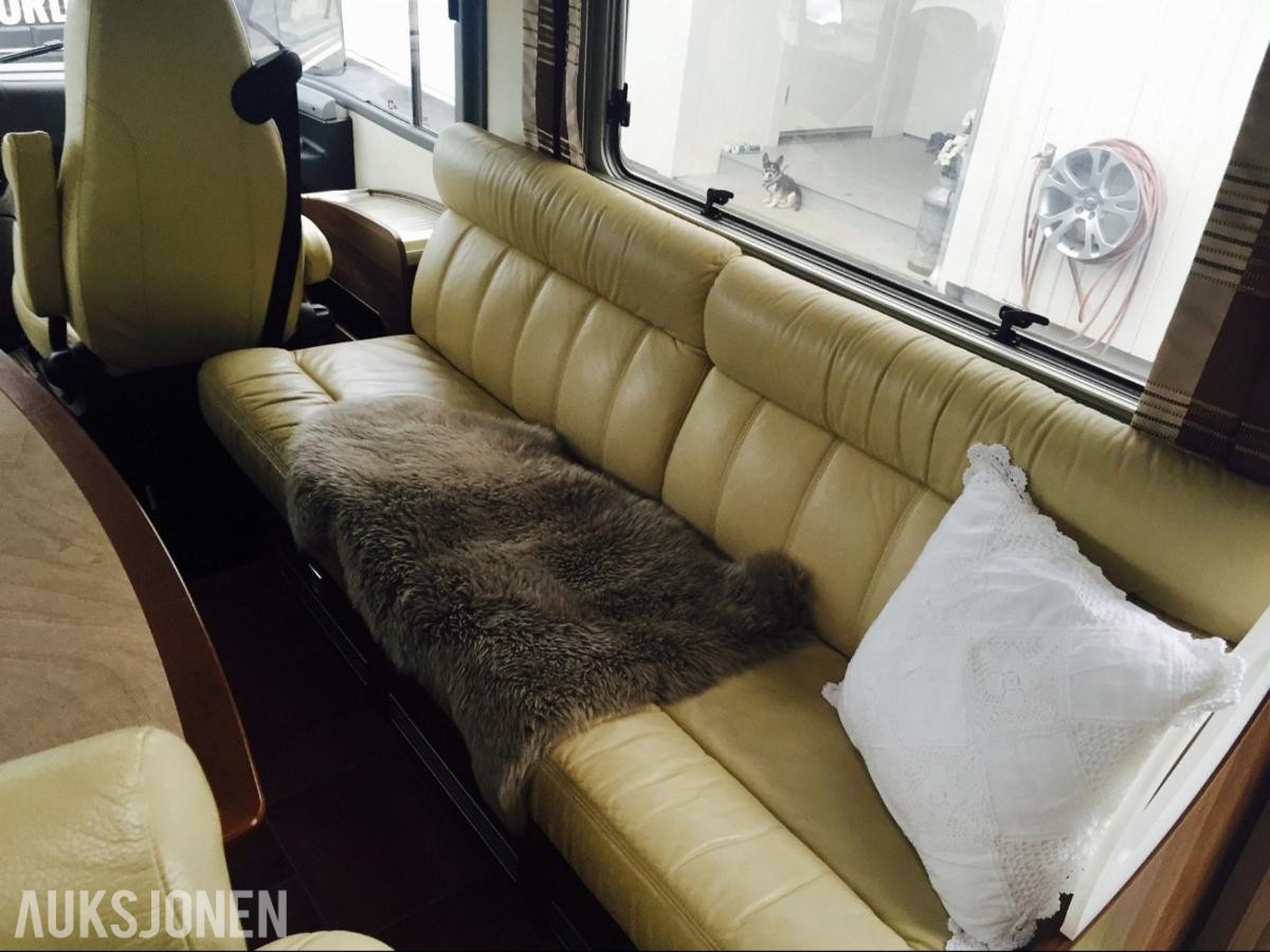 2011 Bürstner Elegance I 810 Campingbil