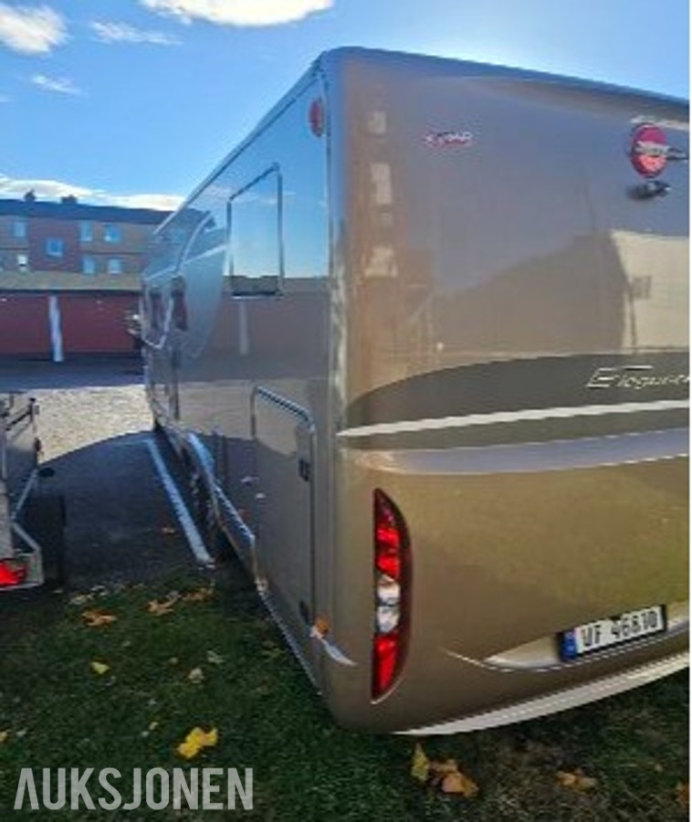 2011 Bürstner Elegance I 810 Campingbil