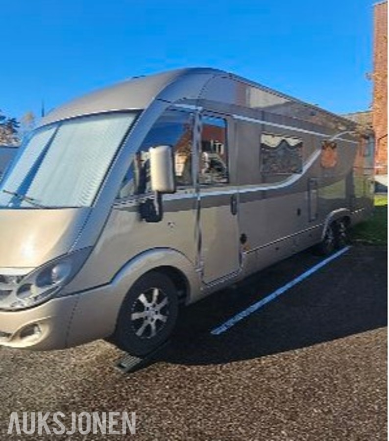 2011 Bürstner Elegance I 810 Campingbil