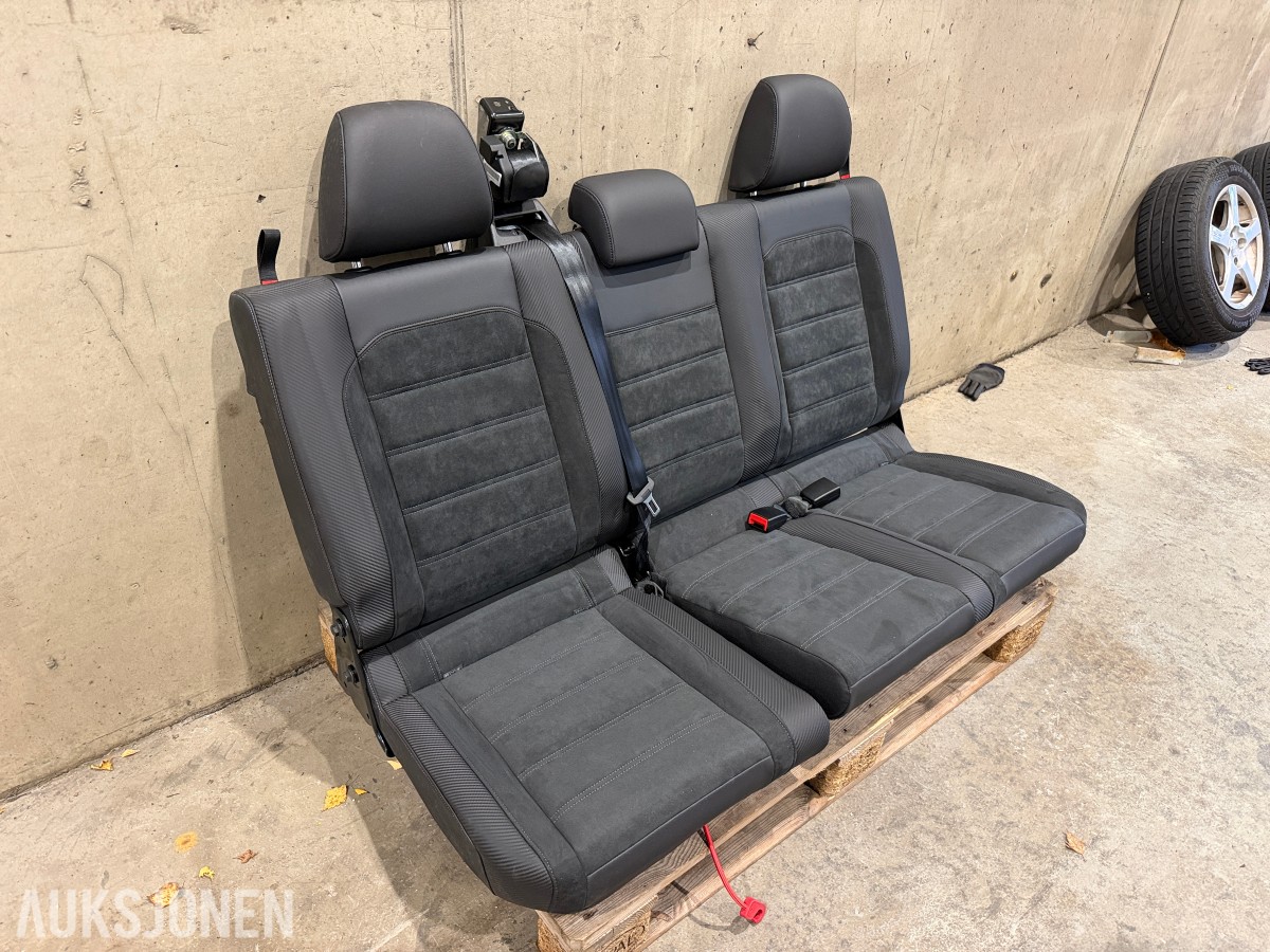 2022 VW Amarok Bakseter - nytt/ubrukt