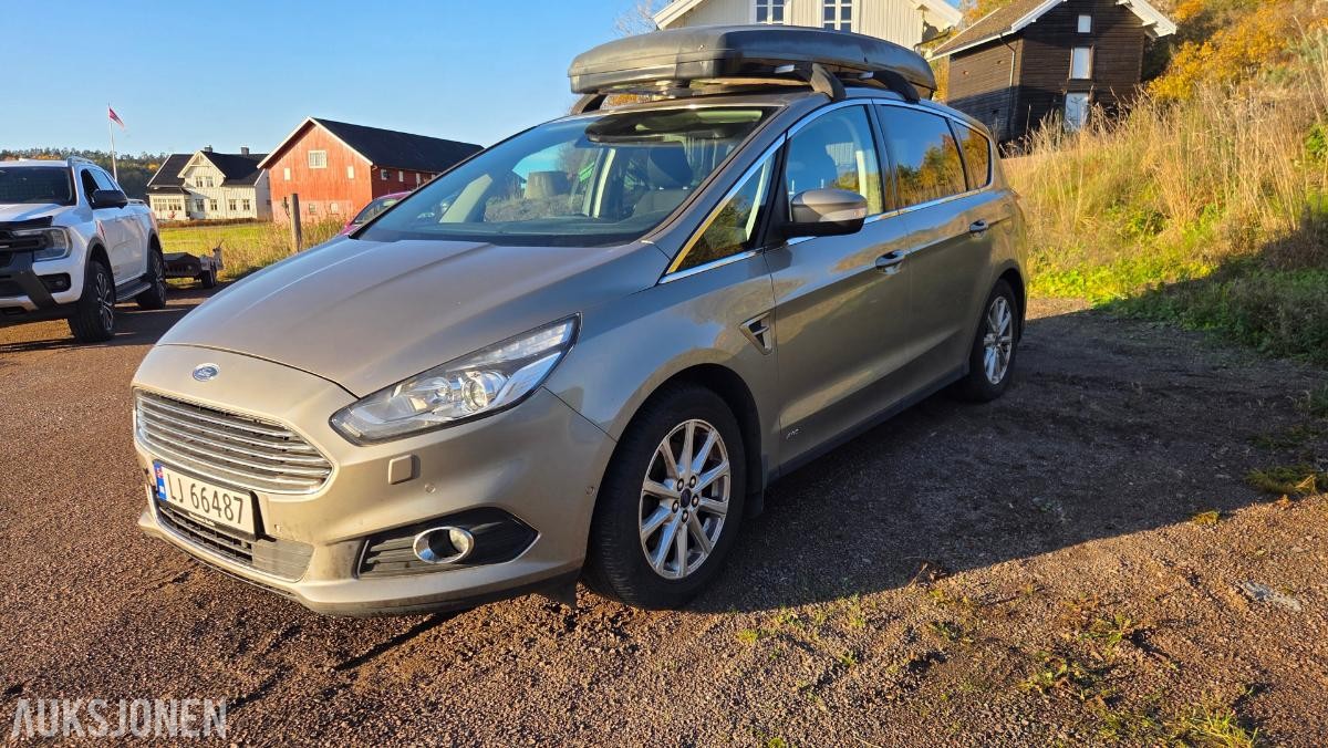 2016 Ford S-MAX 2.0-179 D AWD Rep objekt , 141000km