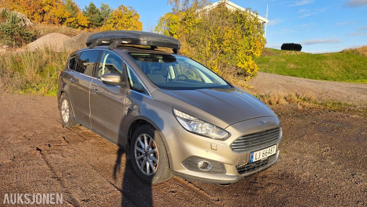 2016 Ford S-MAX 2.0-179 D AWD Rep objekt , 141000km