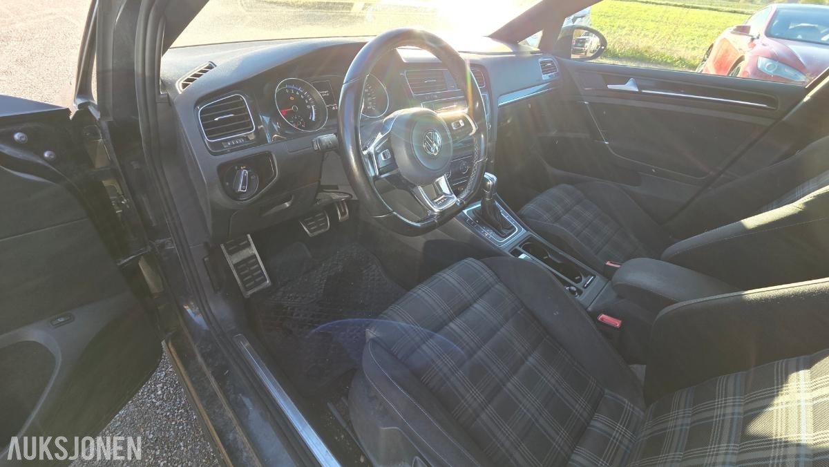 2016 Volkswagen GOLF GTE 1.4-150 Rep objekt , 185000km