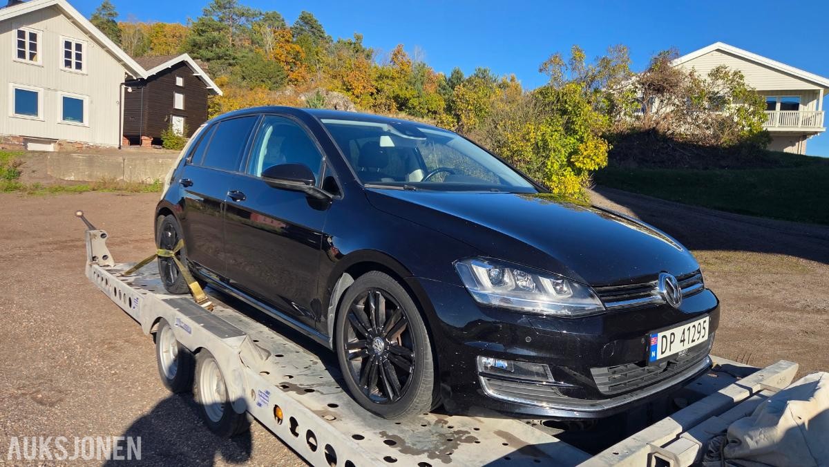 2014 Volkswagen GOLF 1.4-140 Rep objekt , 177000km