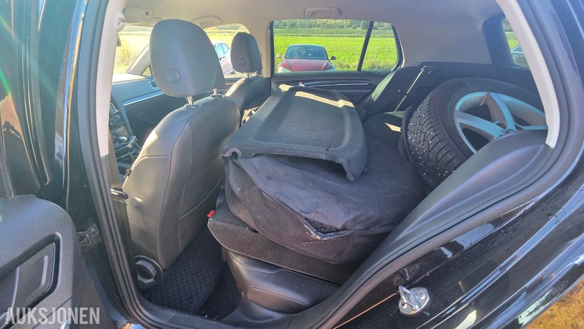 2014 Volkswagen GOLF 1.4-140 Rep objekt , 177000km