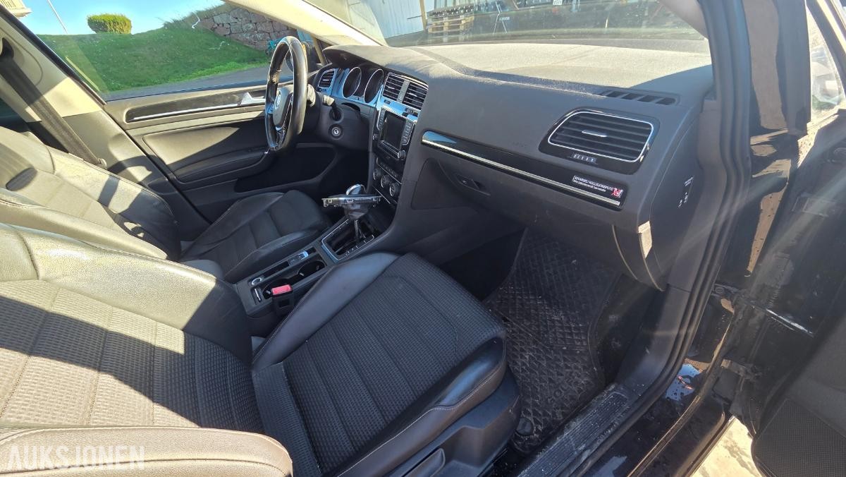 2014 Volkswagen GOLF 1.4-140 Rep objekt , 177000km