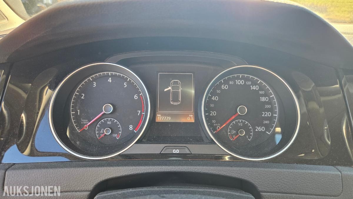2014 Volkswagen GOLF 1.4-140 Rep objekt , 177000km