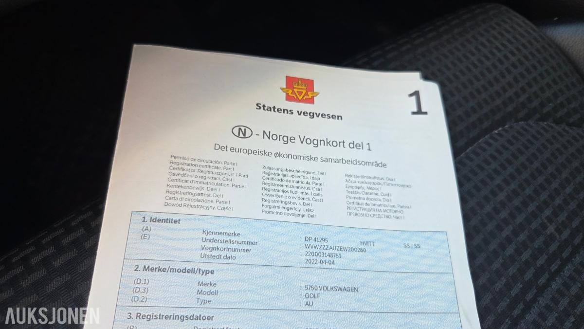 2014 Volkswagen GOLF 1.4-140 Rep objekt , 177000km