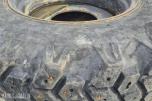 Piggdekk til traktor – 16,9-34 / 13,6-24