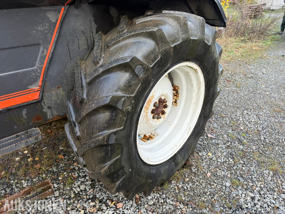 1992 Valmet 455 Turbo Traktor rep objekt