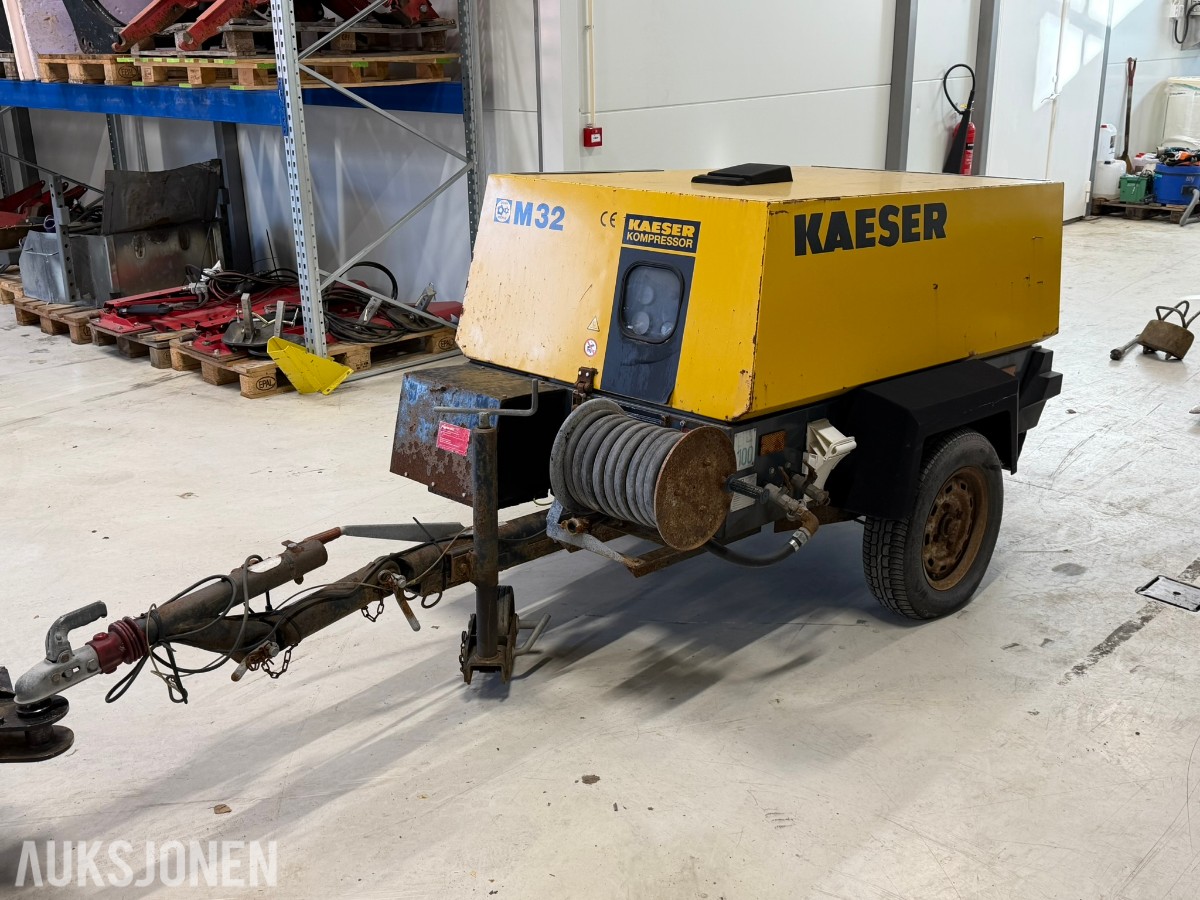 1997 Kaeser M32 kompressor med utstyr