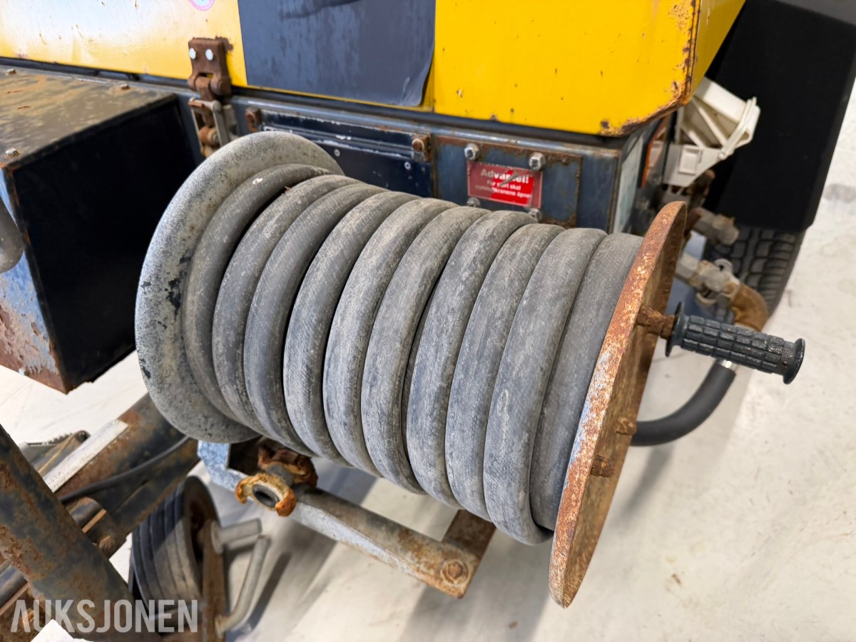1997 Kaeser M32 kompressor med utstyr