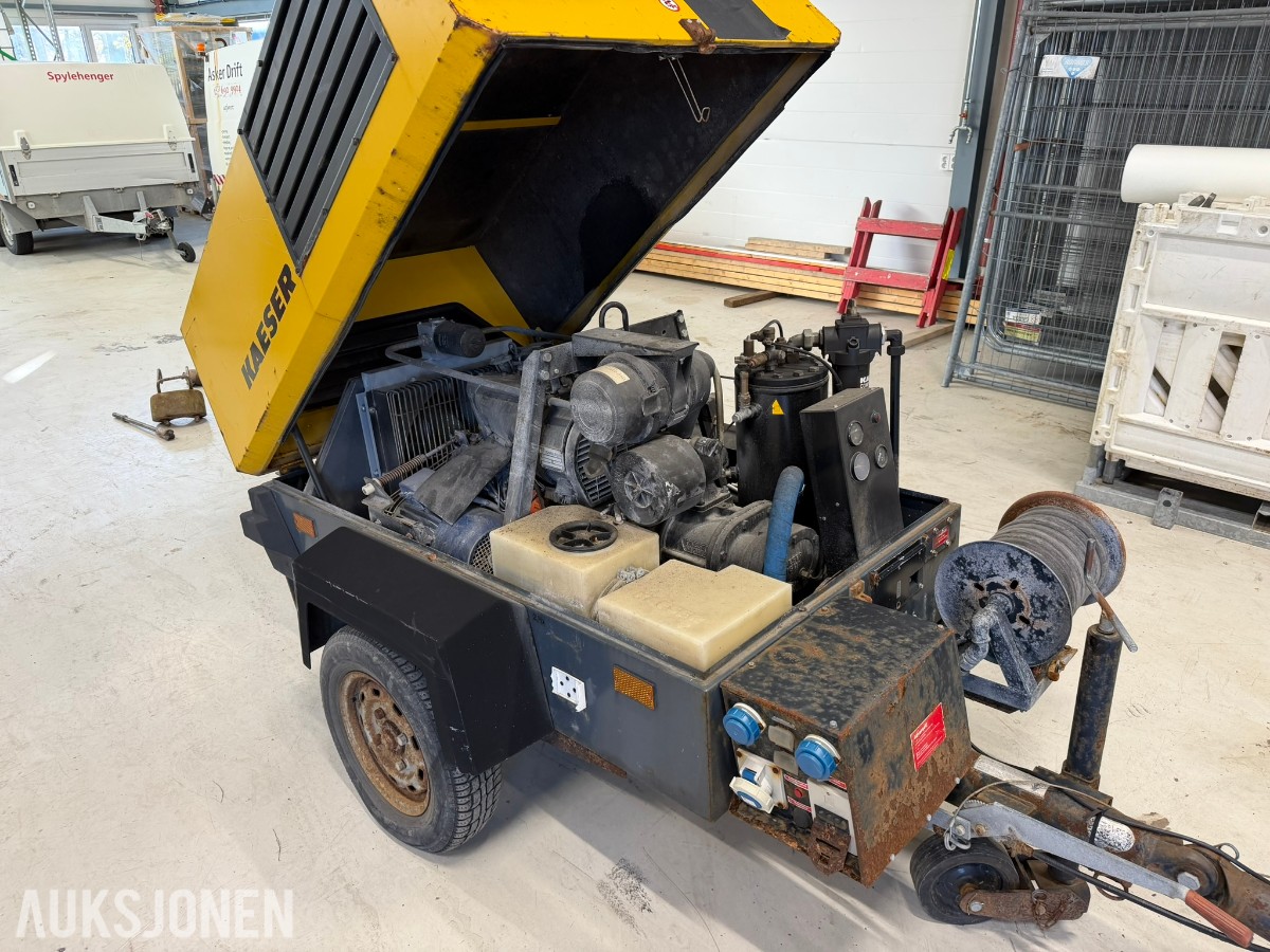 1997 Kaeser M32 kompressor med utstyr