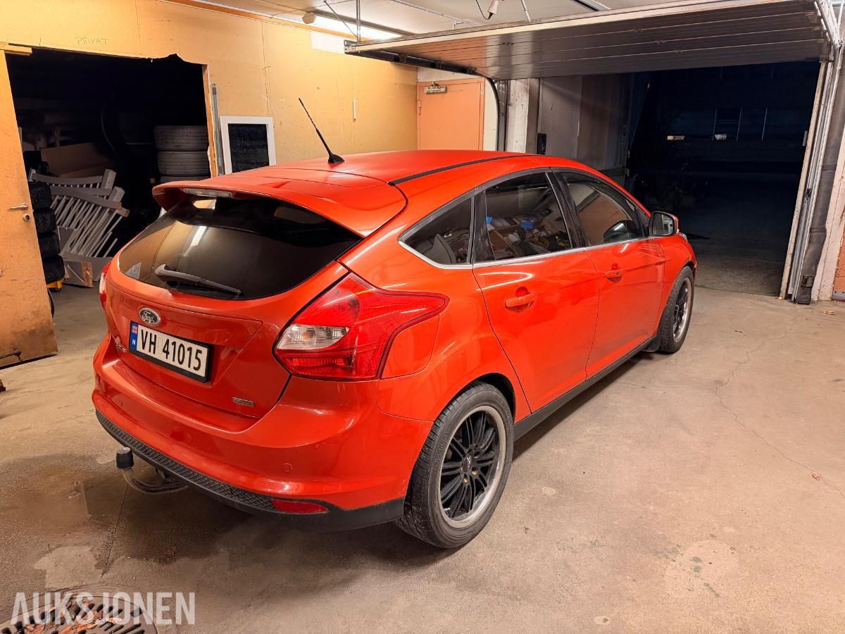 2012 Ford Focus Titanium 1.6 116hk hengerfeste keyless