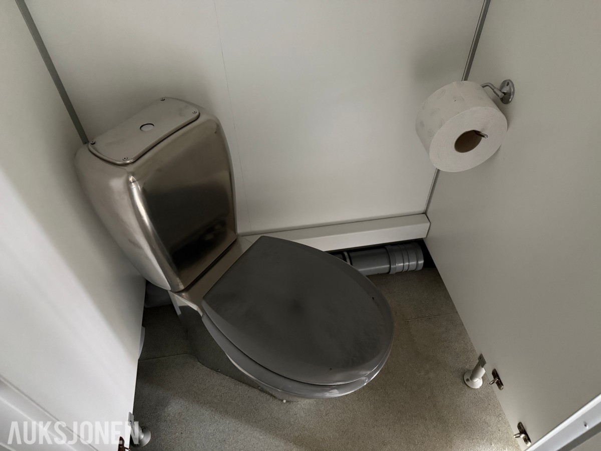 Container 20 Fot Saniter-Dusj og Wc