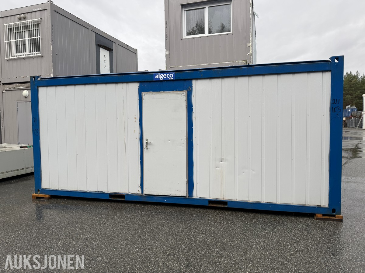 Brakke m/Dusj-Wc og garderobeskap-Flerfunksjonell