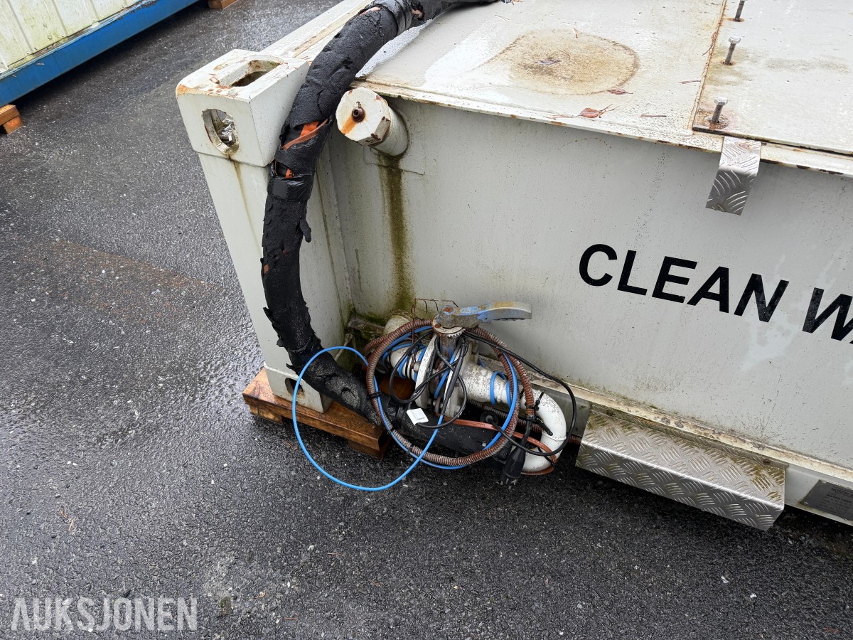 2014 Vanntank cont. 8,5m3-1455kg