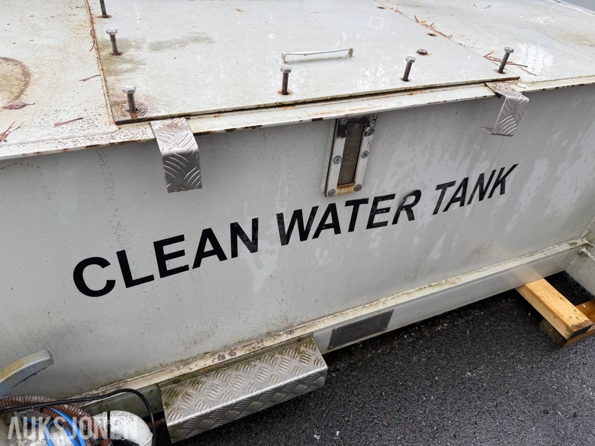 2014 Vanntank cont. 8,5m3-1455kg