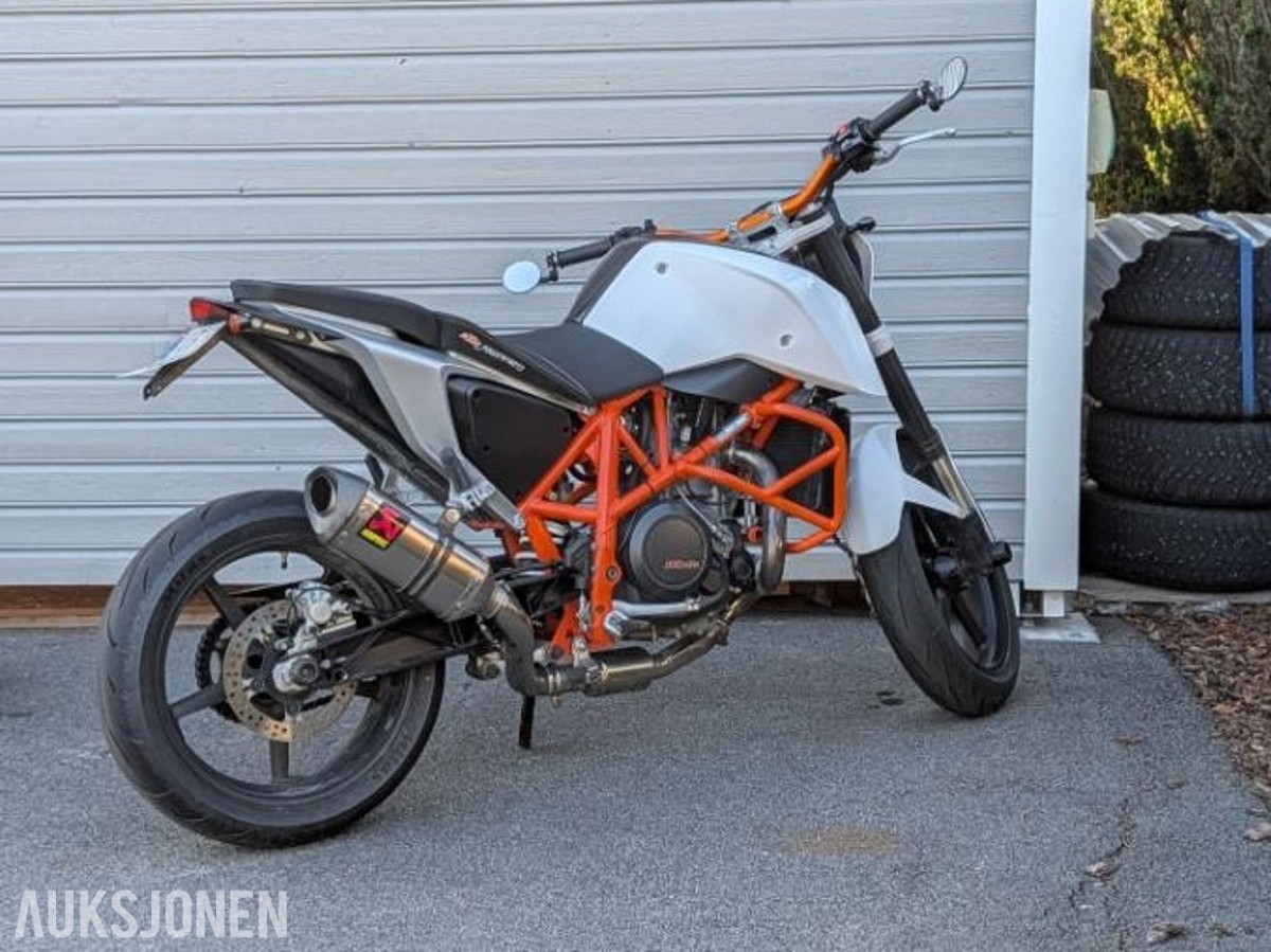 2012 KTM 690 Duke