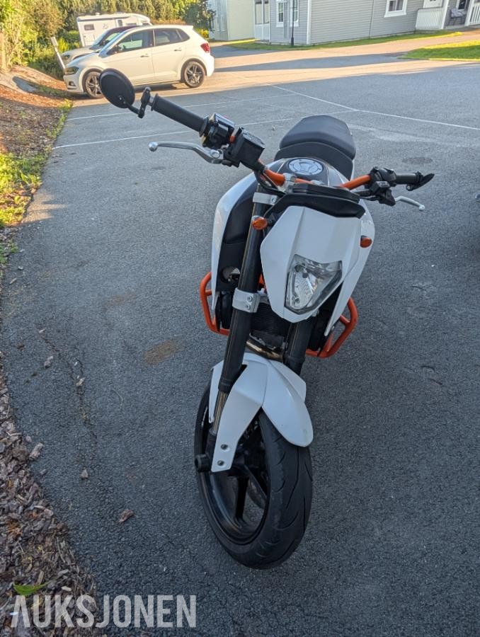 2012 KTM 690 Duke