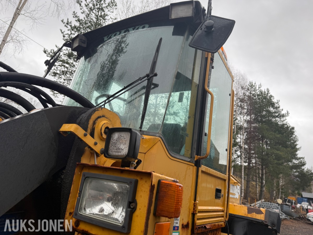 1995 Volvo L70 Hjullaster 16252 Timer