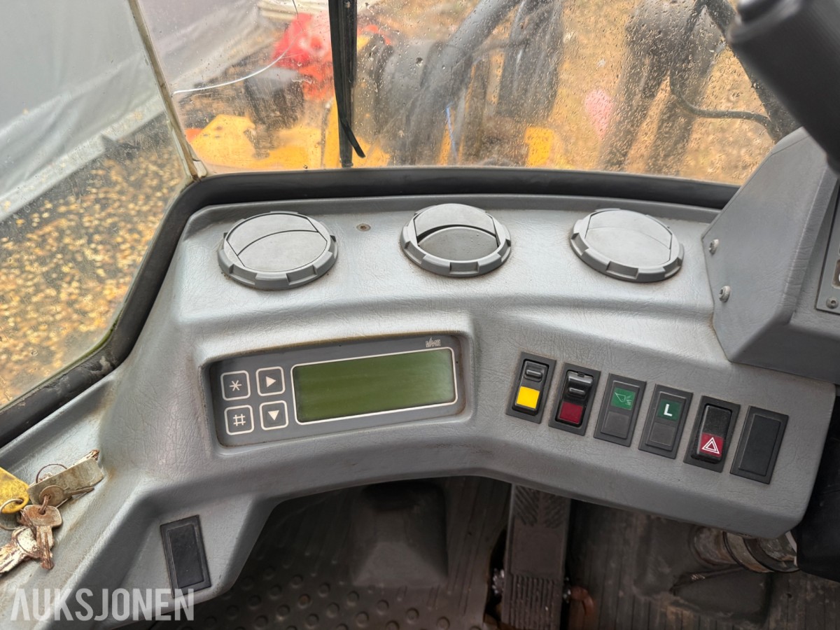 1995 Volvo L70 Hjullaster 16252 Timer