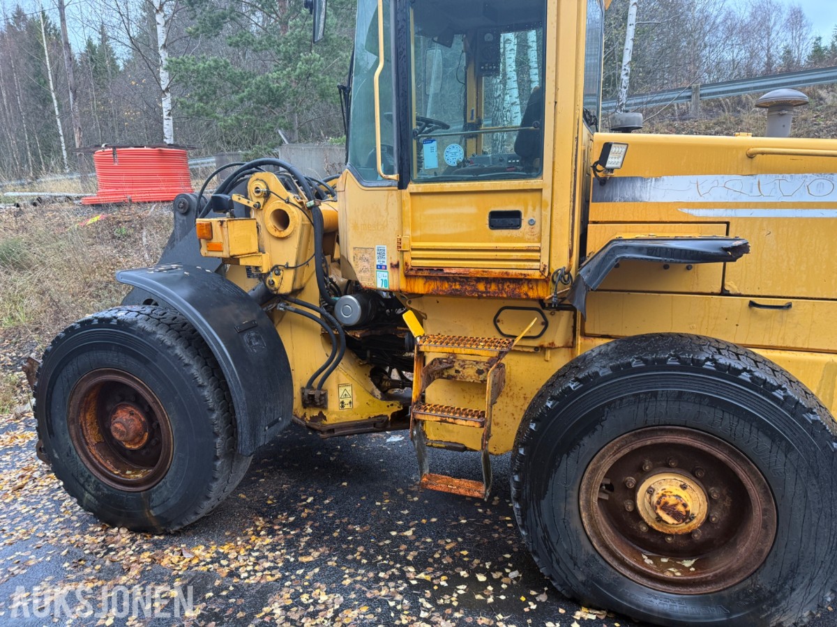 1995 Volvo L70 Hjullaster 16252 Timer