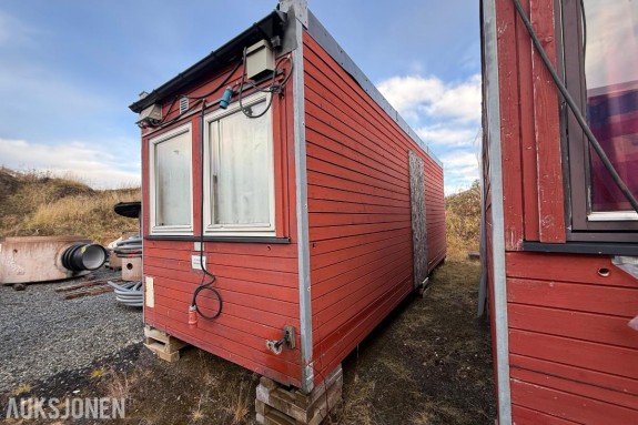 1 stk Moelvenbrakke - kontor/oppholdsrom